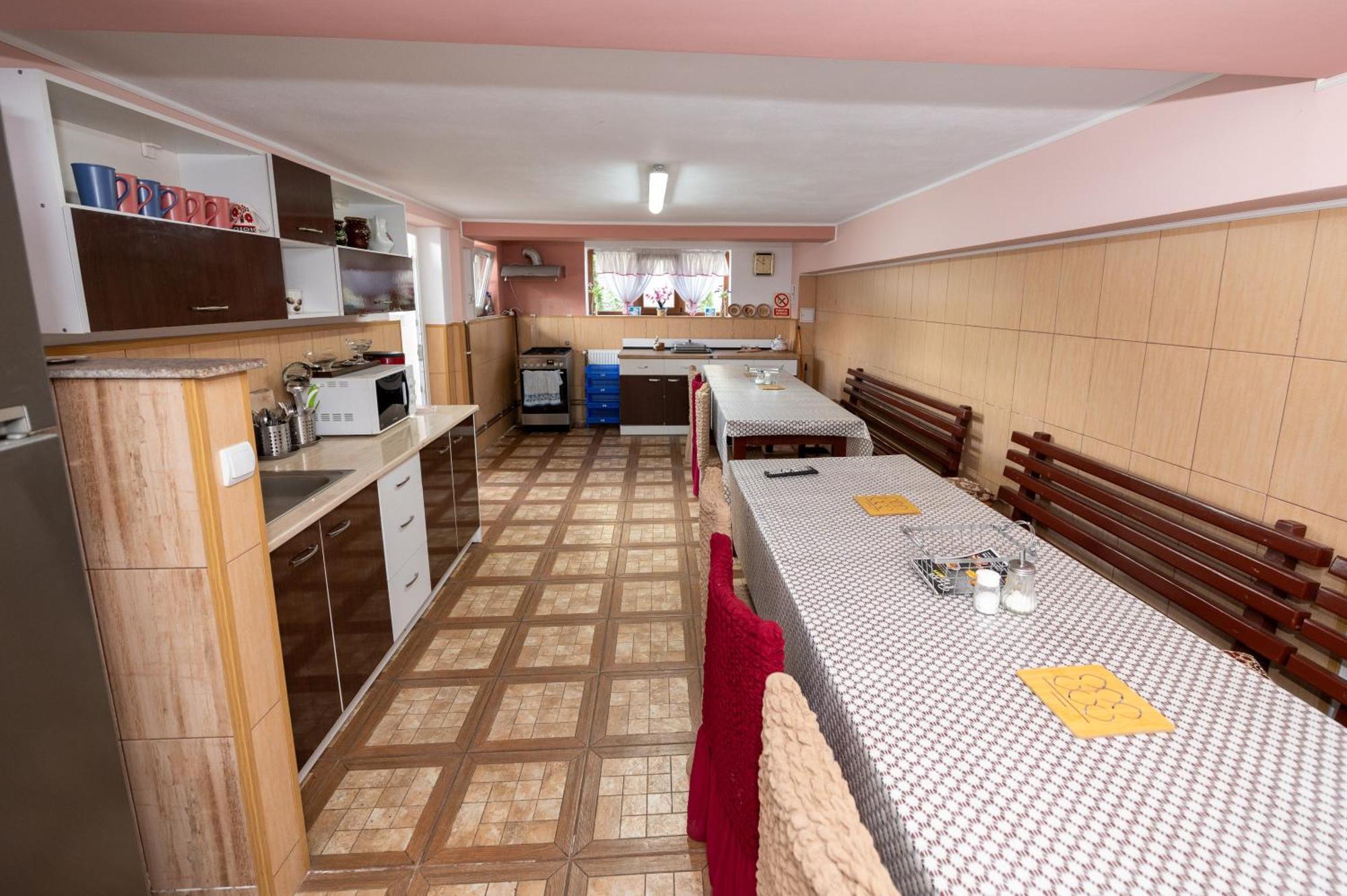 Casa Alex Calimanesti Hotel Kültér fotó